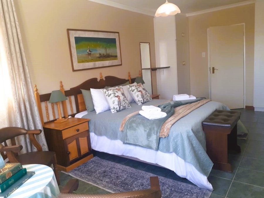 To Let 2 Bedroom Property for Rent in Country Club Western Cape